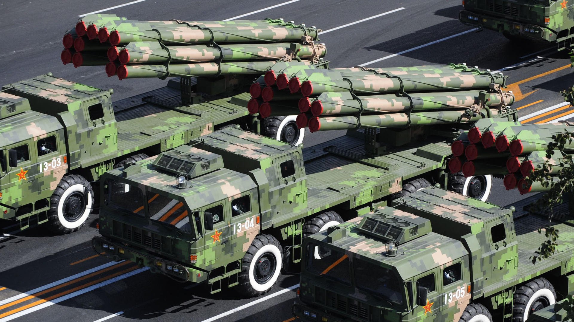 约翰·恩多耶-布鲁阿尔泳池内外双重突破，布鲁诺·恩里克